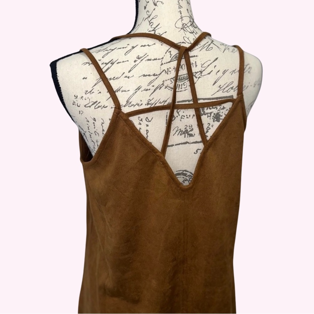 Love Riche Suede Top - Picture 4 of 5